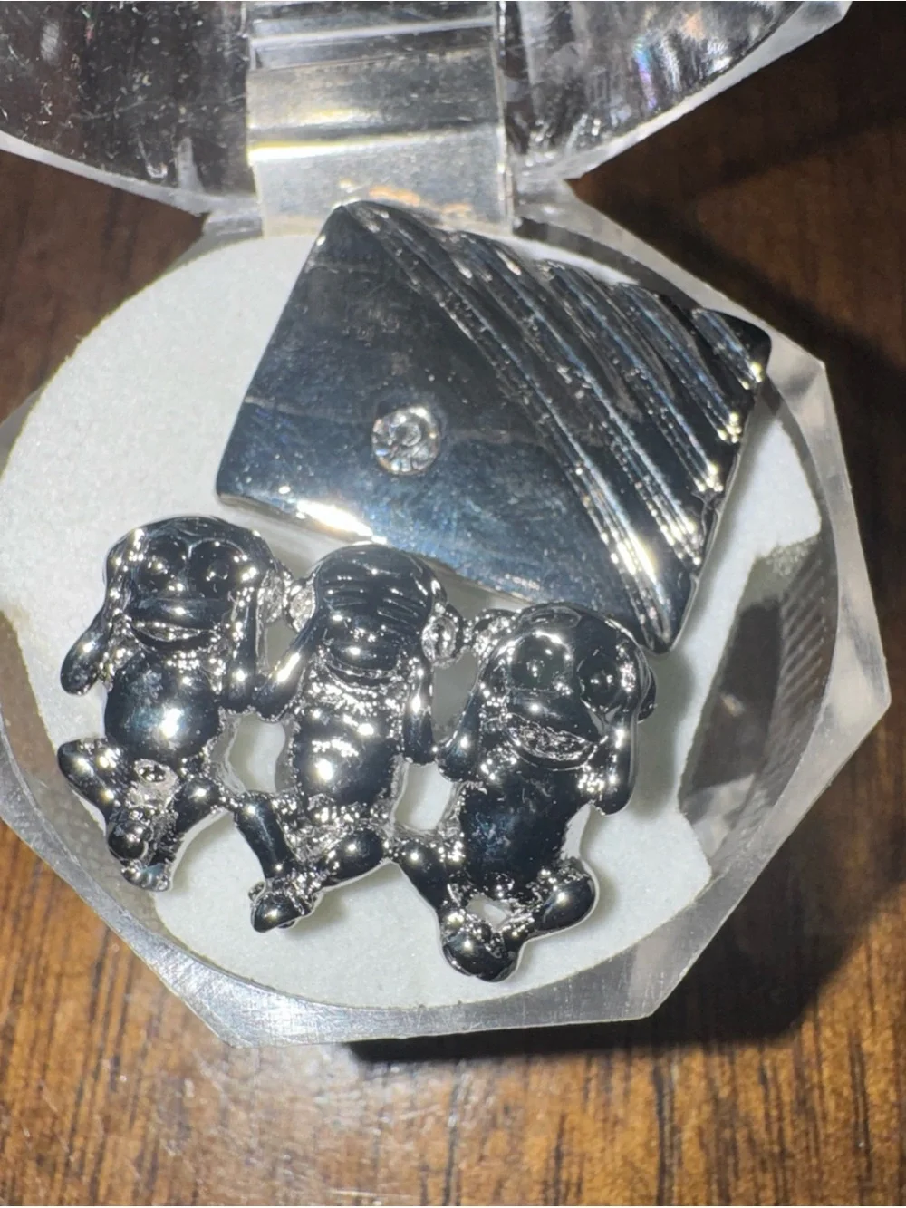Lot of 8 single silver tone cufflinks Cross Medical Superman Punisher Omega Mix